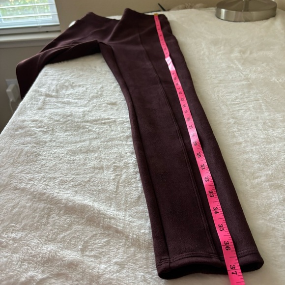 SPANX Faux Suede Leggings In Burgundy Size Small - Picture 15 of 16